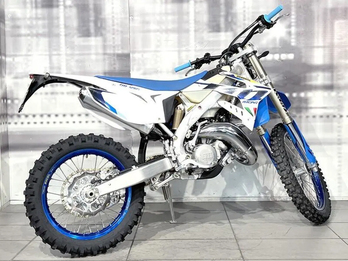 Tm Moto EN 125 Fi 2t (2021 - 22) (8)