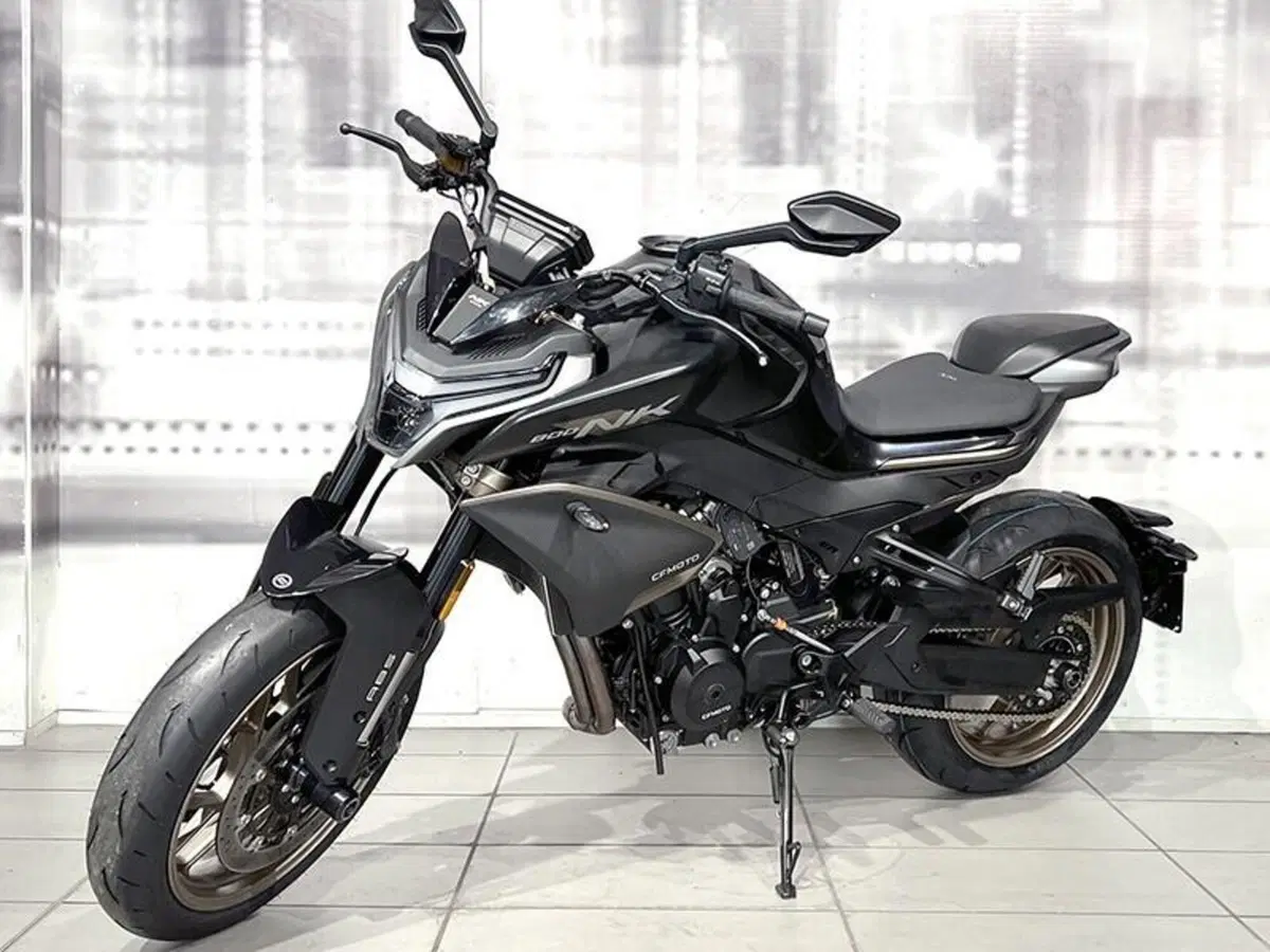CFMOTO 800NK Sport (2023 - 26) (7)