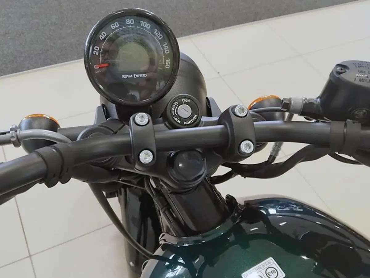 Royal Enfield HNTR 350 (2022 - 26) (6)