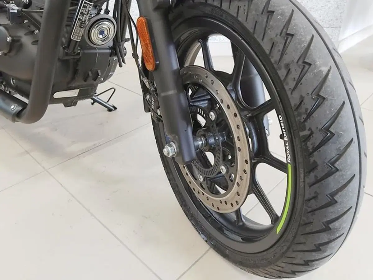 Royal Enfield HNTR 350 (2022 - 26) (9)