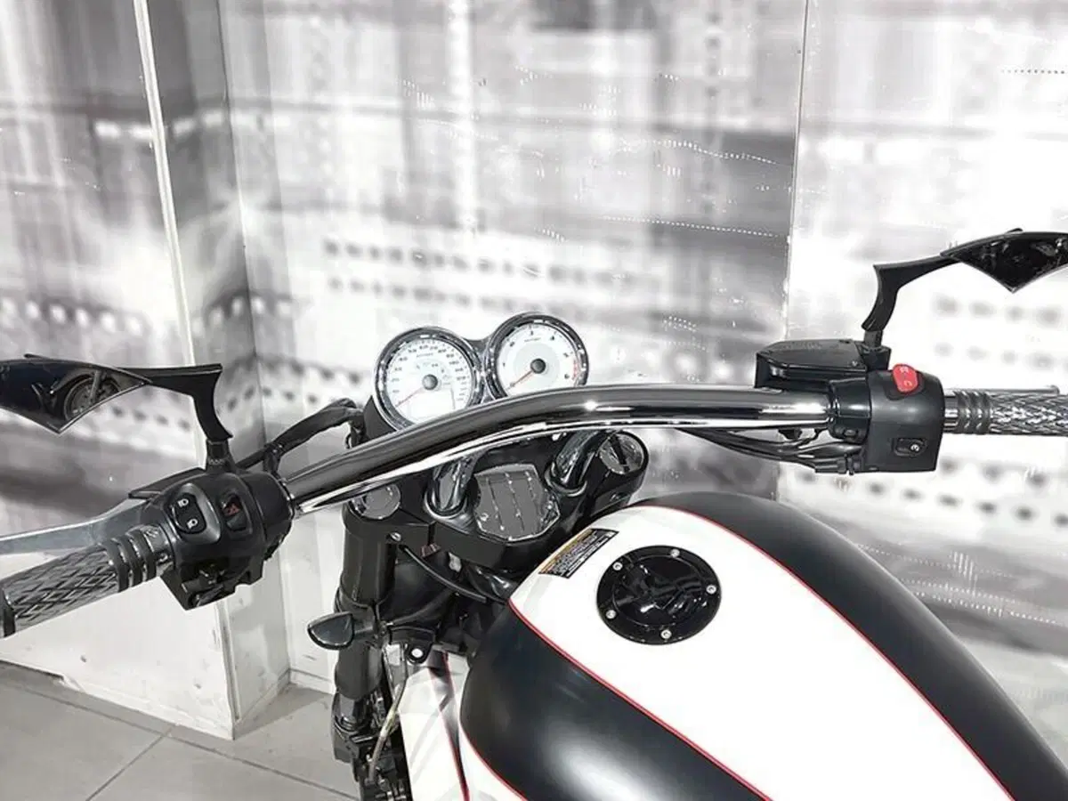 Victory Hammer S (2011 - 20) (6)