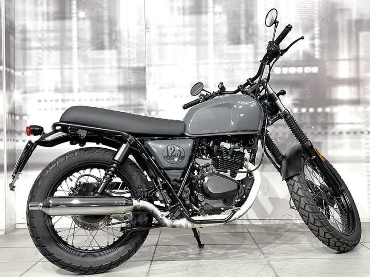 Brixton Motorcycles Cromwell 125 CBS (2021 - 26) (7)