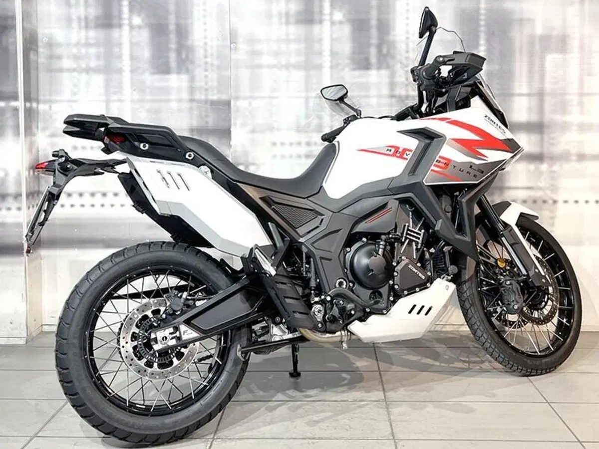 Zontes ZT703-F (2025 - 26) (8)