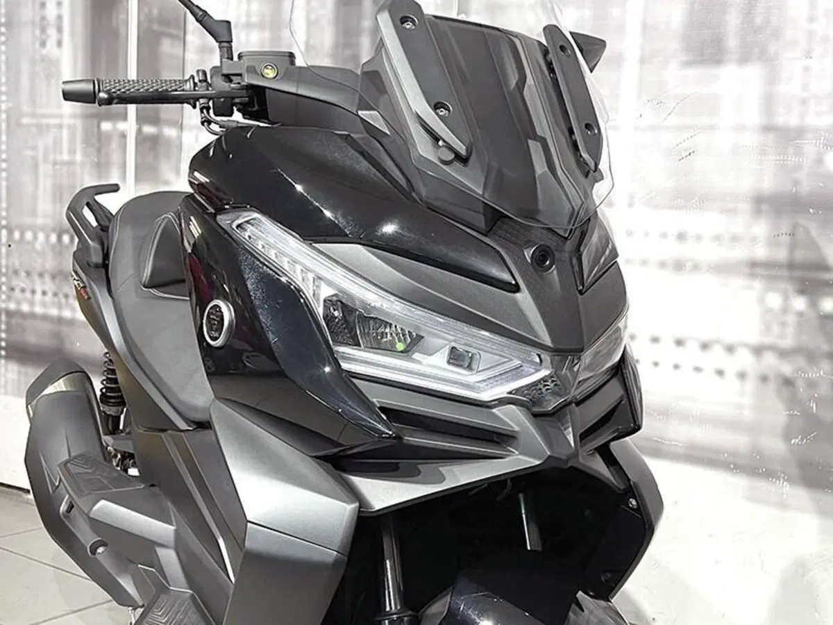 Voge Sfida SR4 MAX (2024 - 26) (9)
