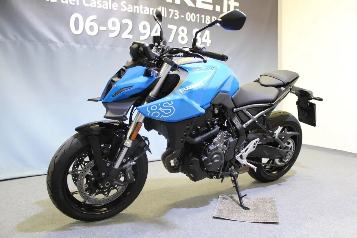 Suzuki GSX-8S (2025 - 26) (12)