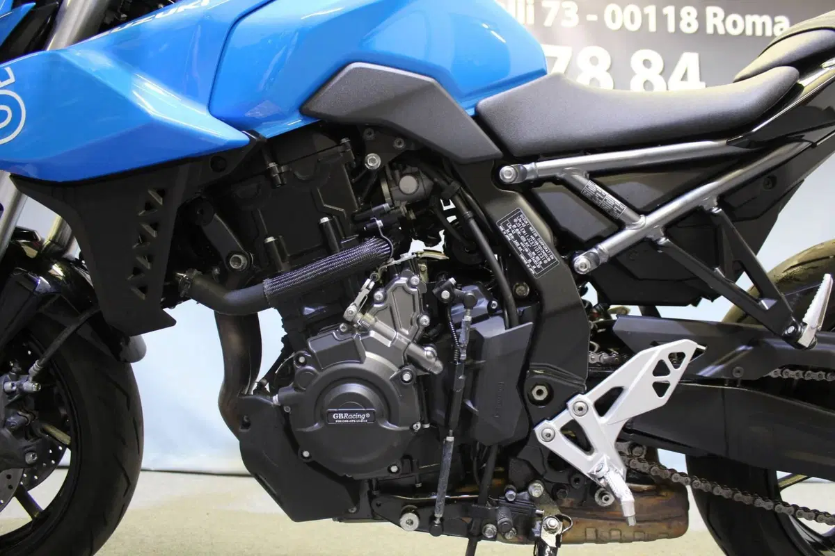 Suzuki GSX-8S (2025 - 26) (16)