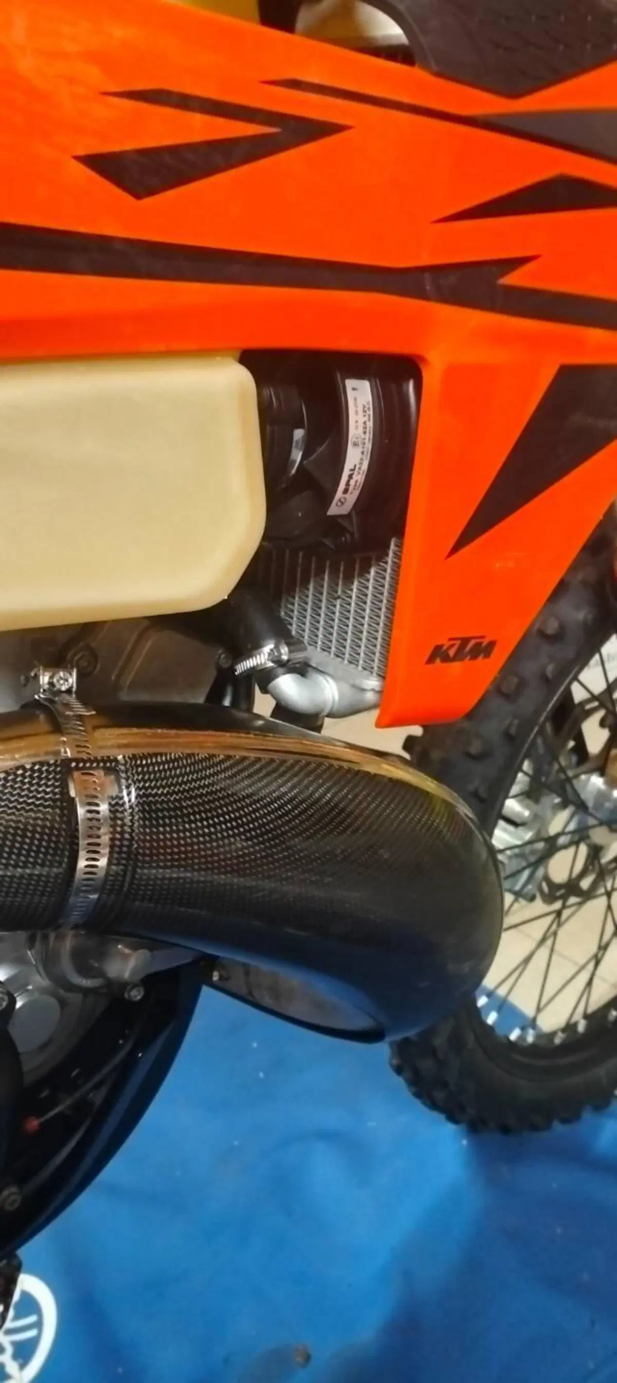 KTM 300 EXC (2025) (2)