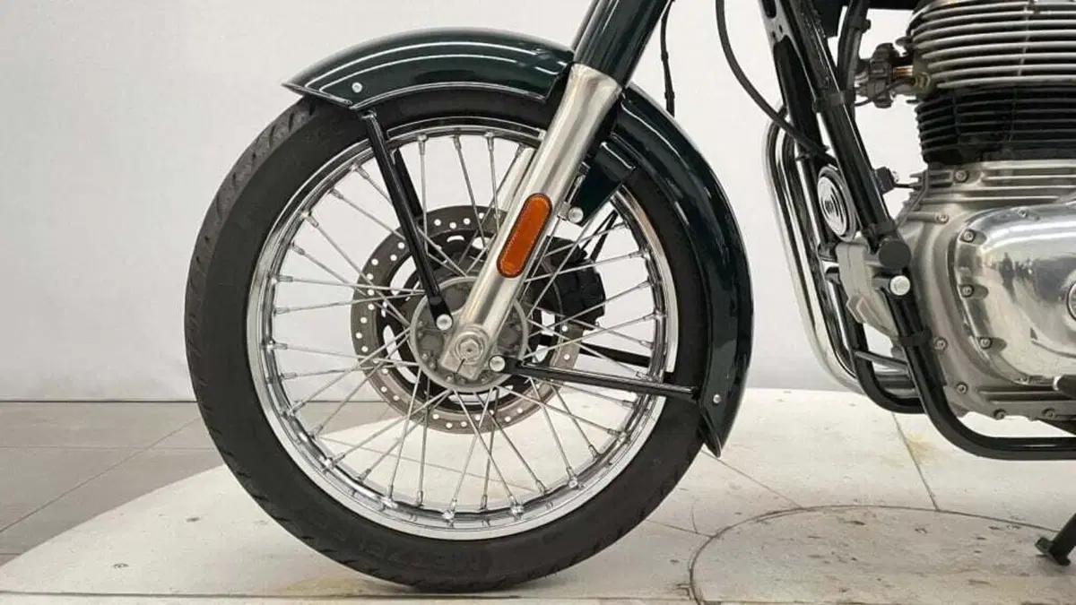 Royal Enfield Classic 350 (2021 - 26) (6)
