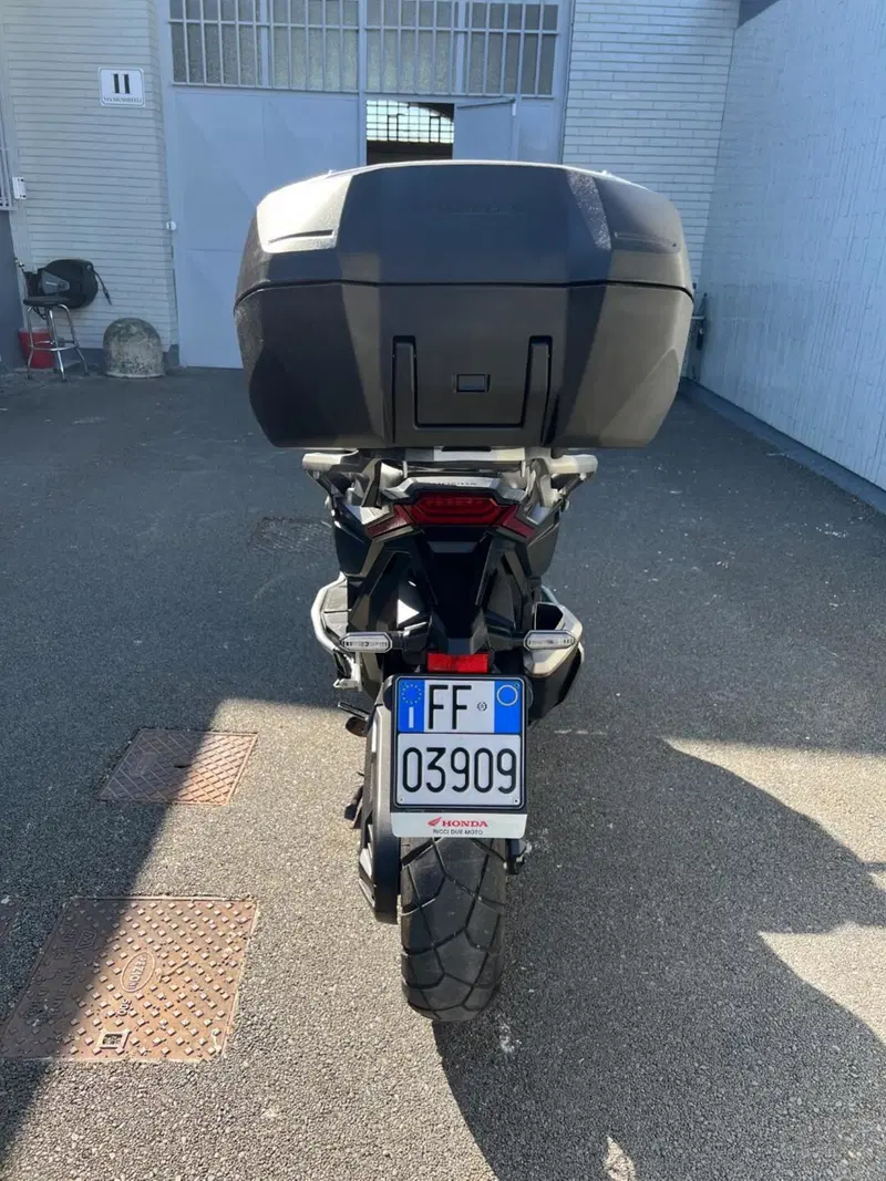 Honda X-ADV 750 DCT (2021 - 24) (4)