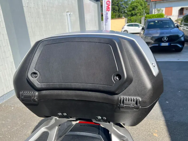 Honda X-ADV 750 DCT (2021 - 24) (9)