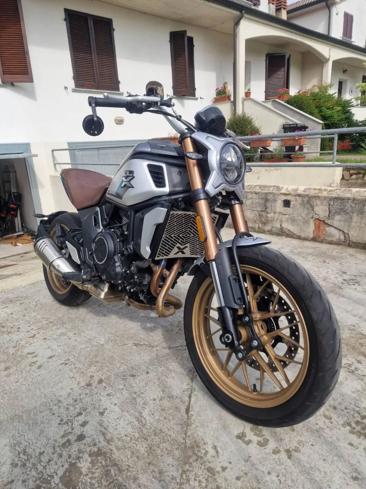 CFMOTO 700CL-X Heritage (2021 - 26) (3)