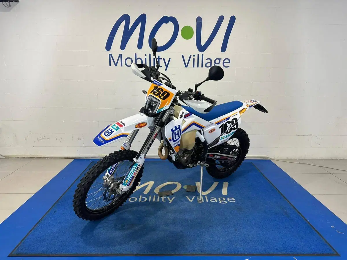 Husqvarna FE 250 (2024) (6)