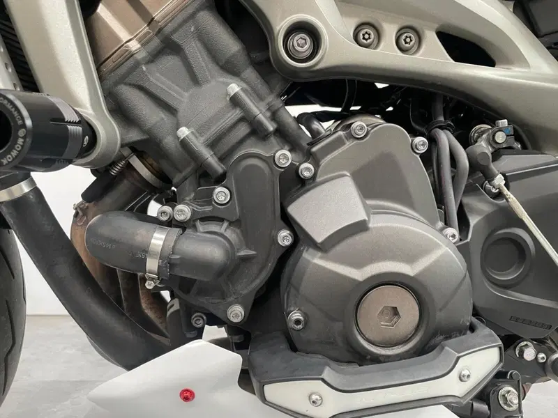 Yamaha MT-09 Street Rally (2014 - 16) (8)