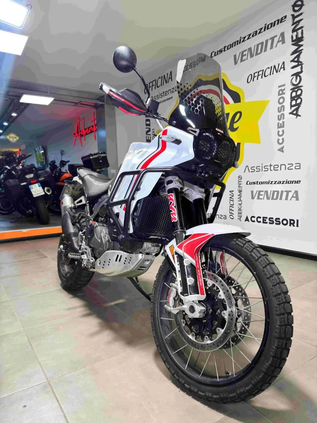 Ducati DesertX (2022 - 25) (2)