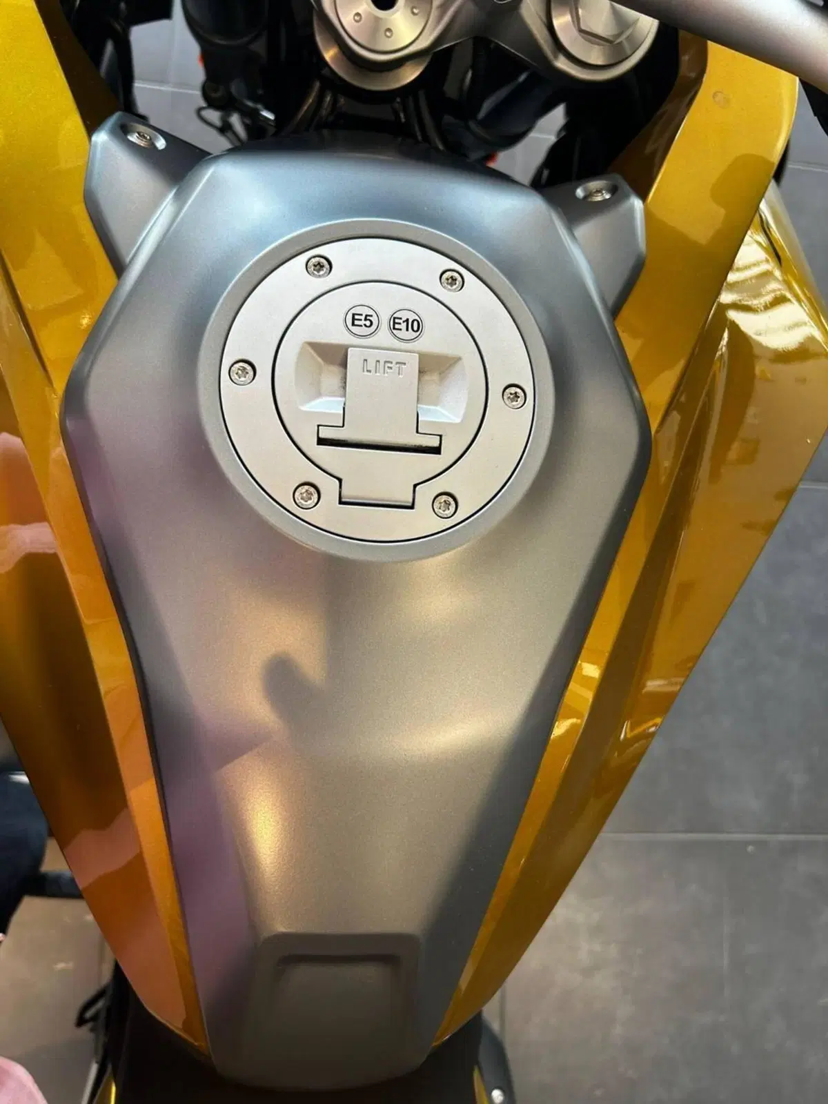 Bmw F 900 XR (2020 - 24) (7)