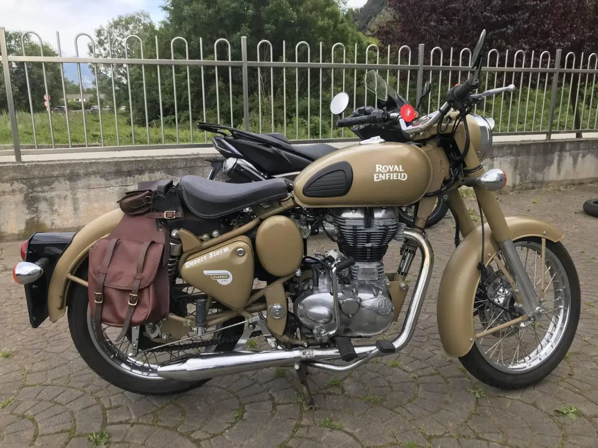 Royal Enfield Classic 500 EFI Desert Storm (2017 - 20)