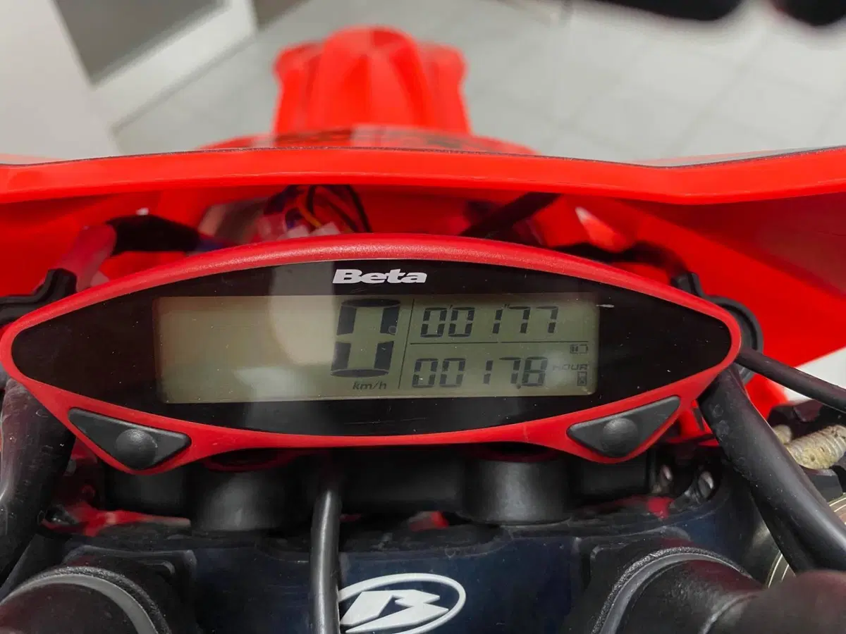 Betamotor RR X-PRO 300 2T Enduro (2026) (3)