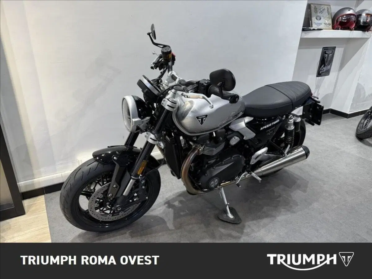 Triumph Speed Twin 1200 (2025 - 26) (5)
