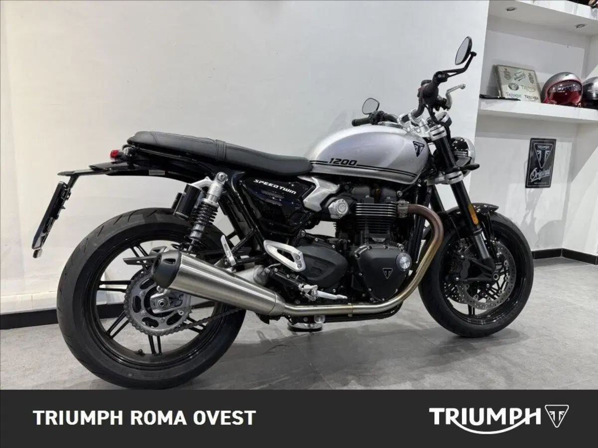 Triumph Speed Twin 1200 (2025 - 26) (11)