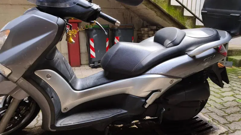 Yamaha X-City 125 (2007 - 16) (9)