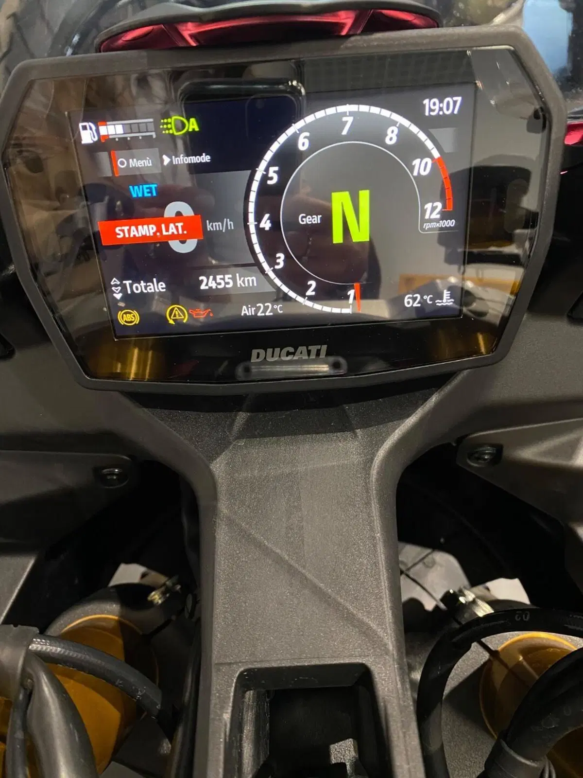 Ducati Panigale V2 S (2025 - 26) (4)
