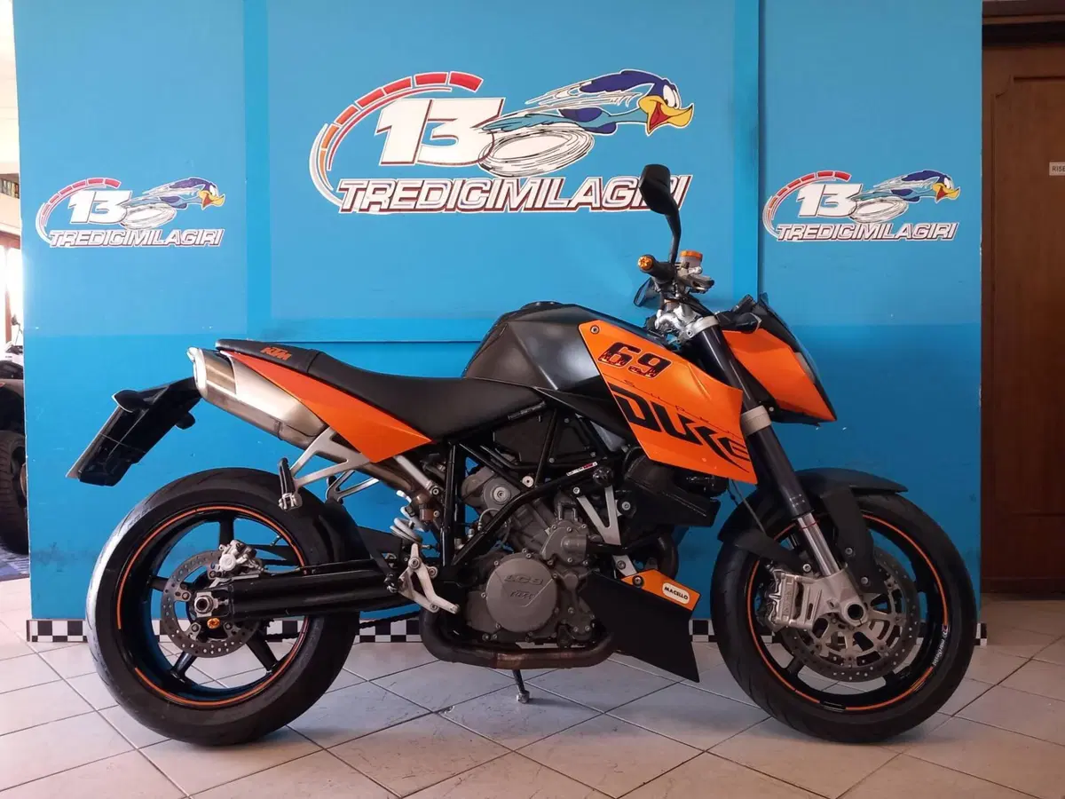 KTM 990 Super Duke (2007 - 11)