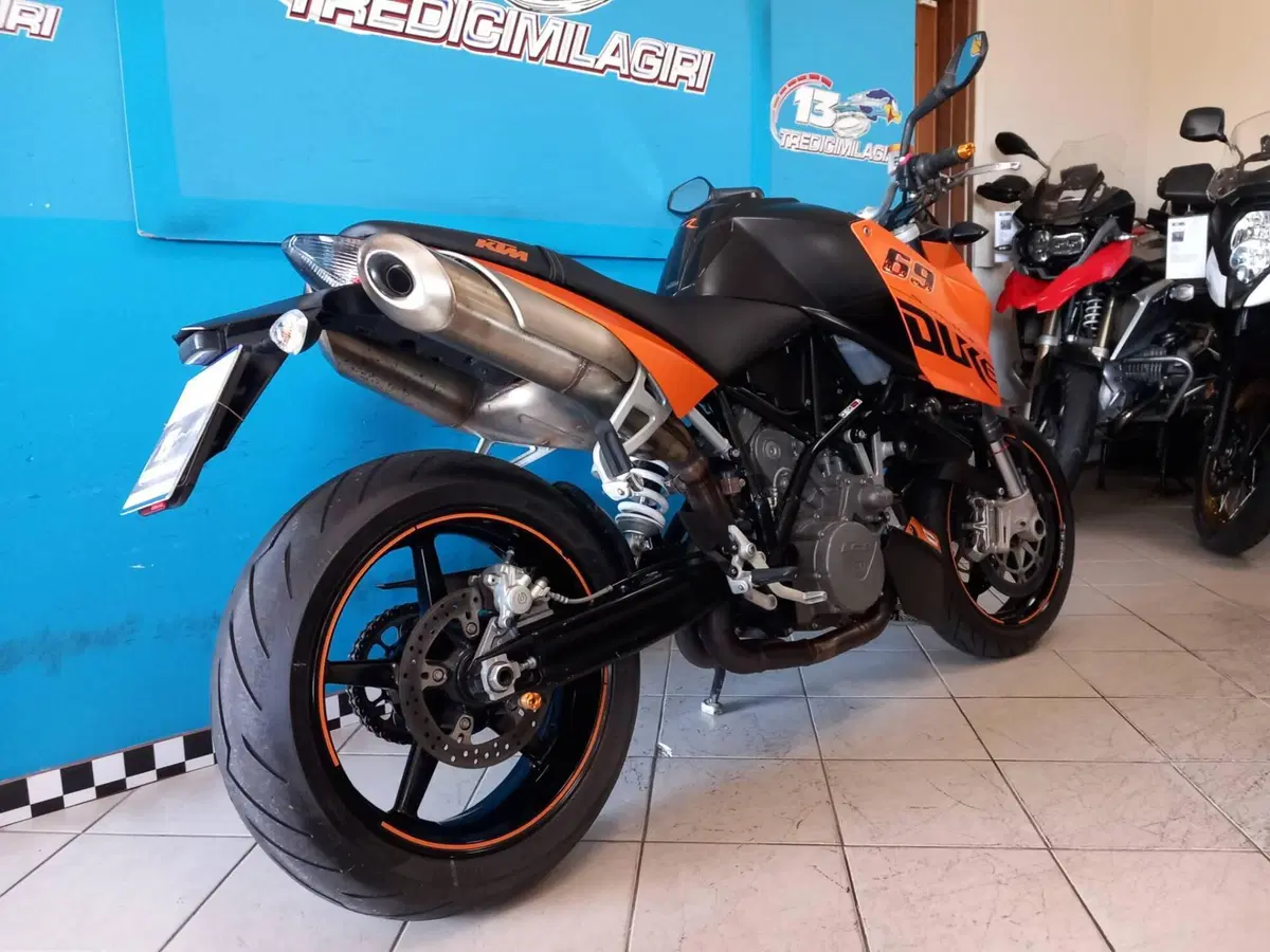 KTM 990 Super Duke (2007 - 11) (3)