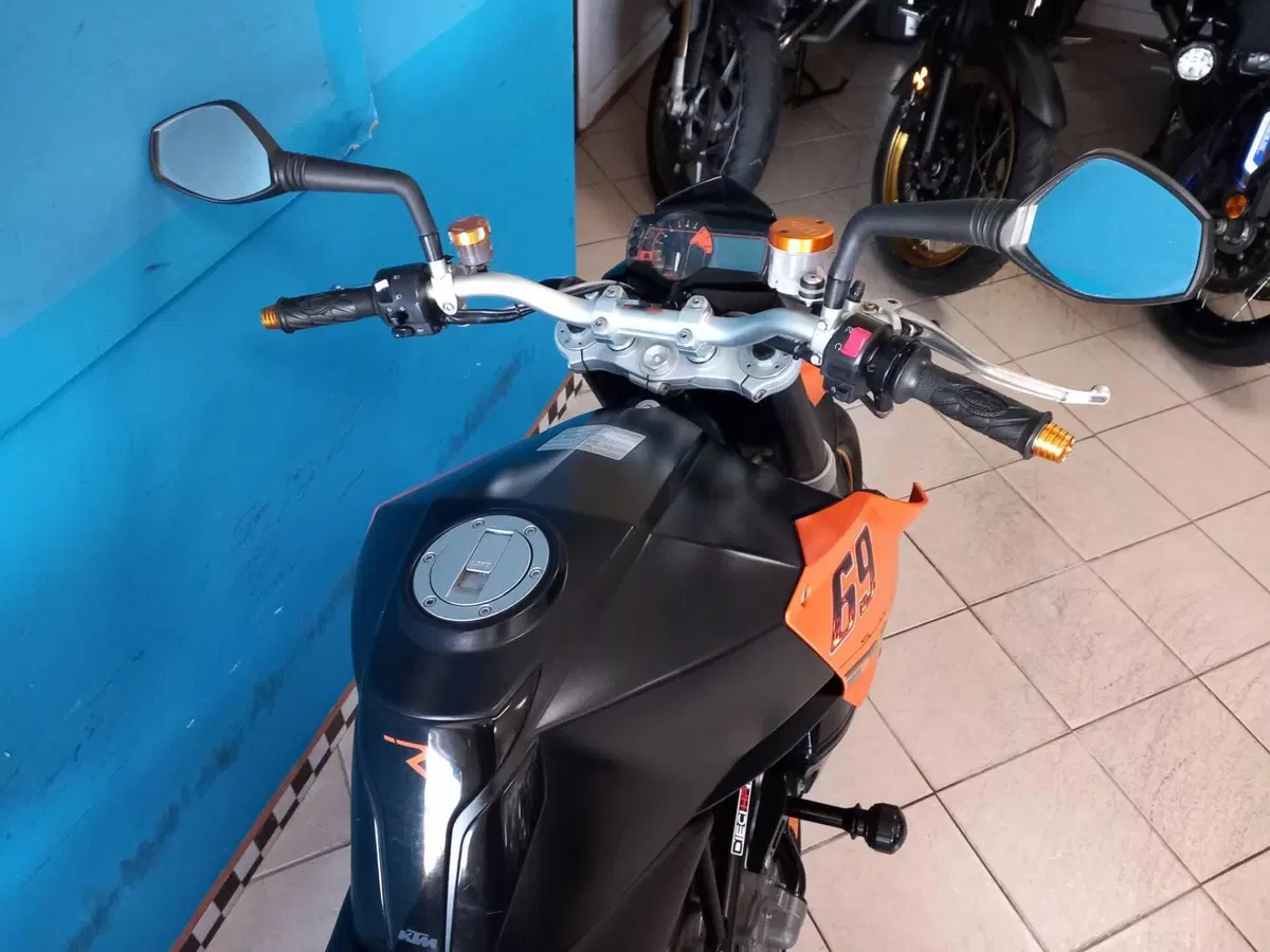 KTM 990 Super Duke (2007 - 11) (17)