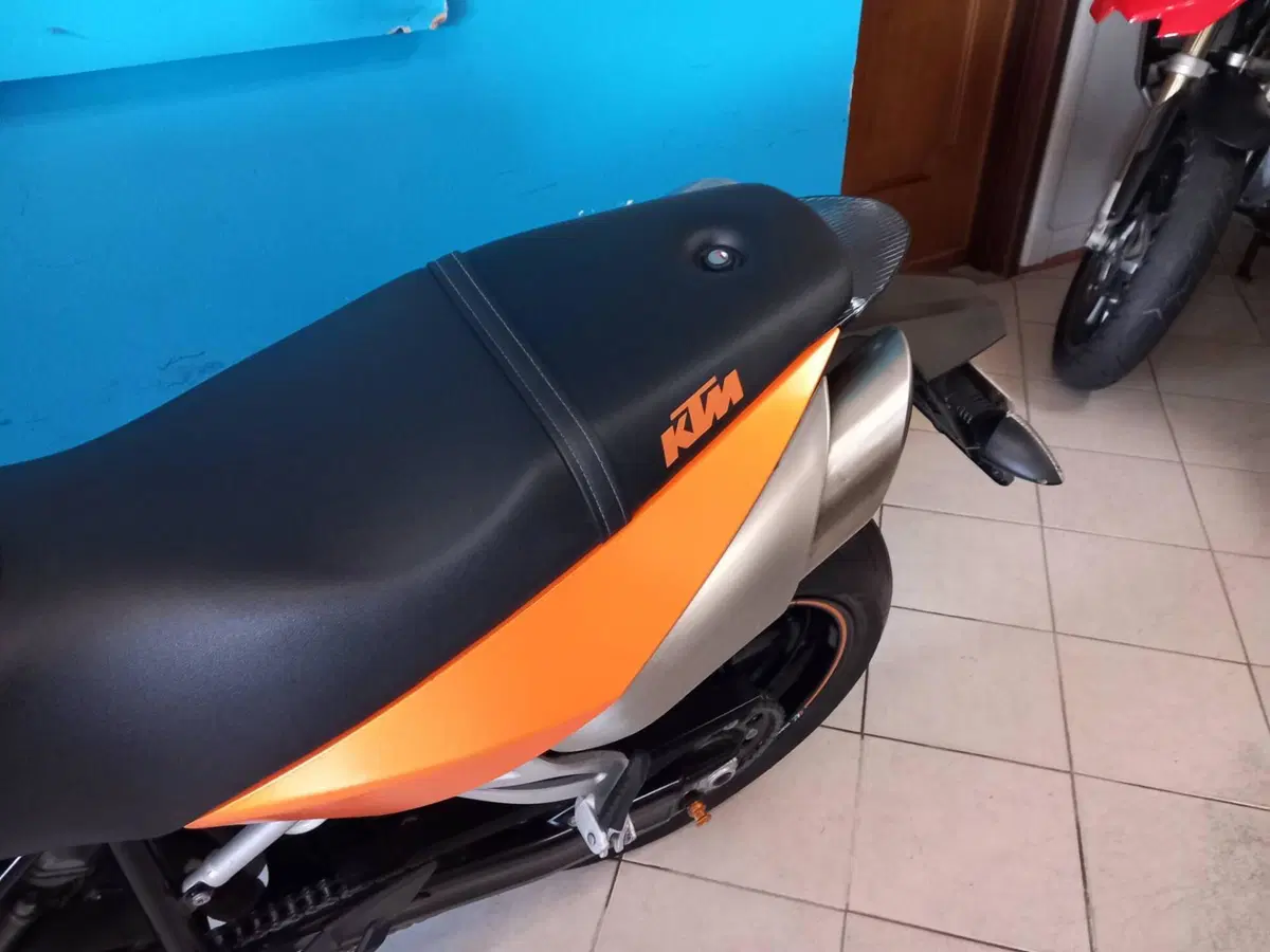 KTM 990 Super Duke (2007 - 11) (11)