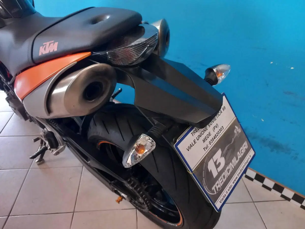 KTM 990 Super Duke (2007 - 11) (13)