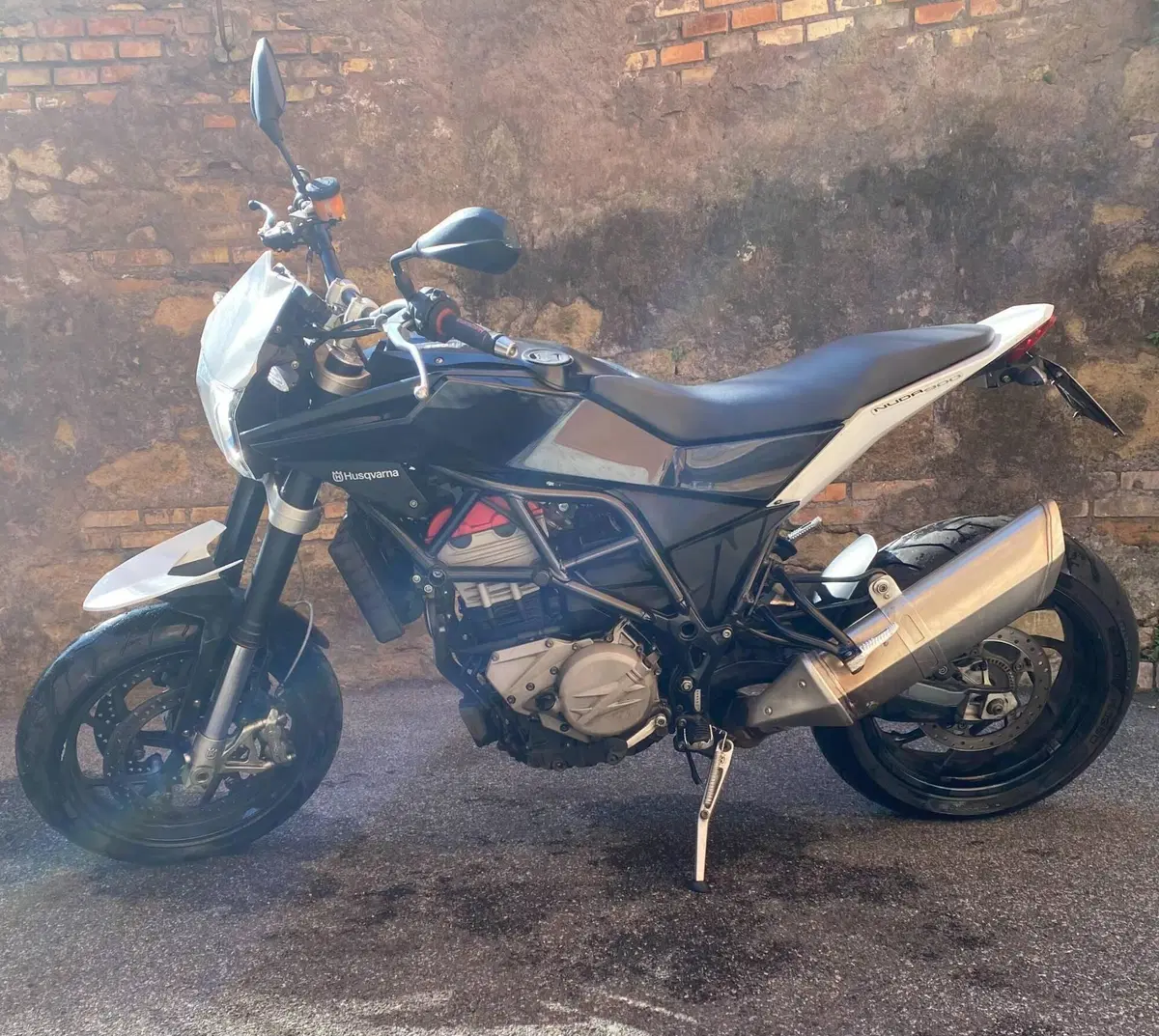 Husqvarna Nuda 900 ABS (2011 - 13) (2)