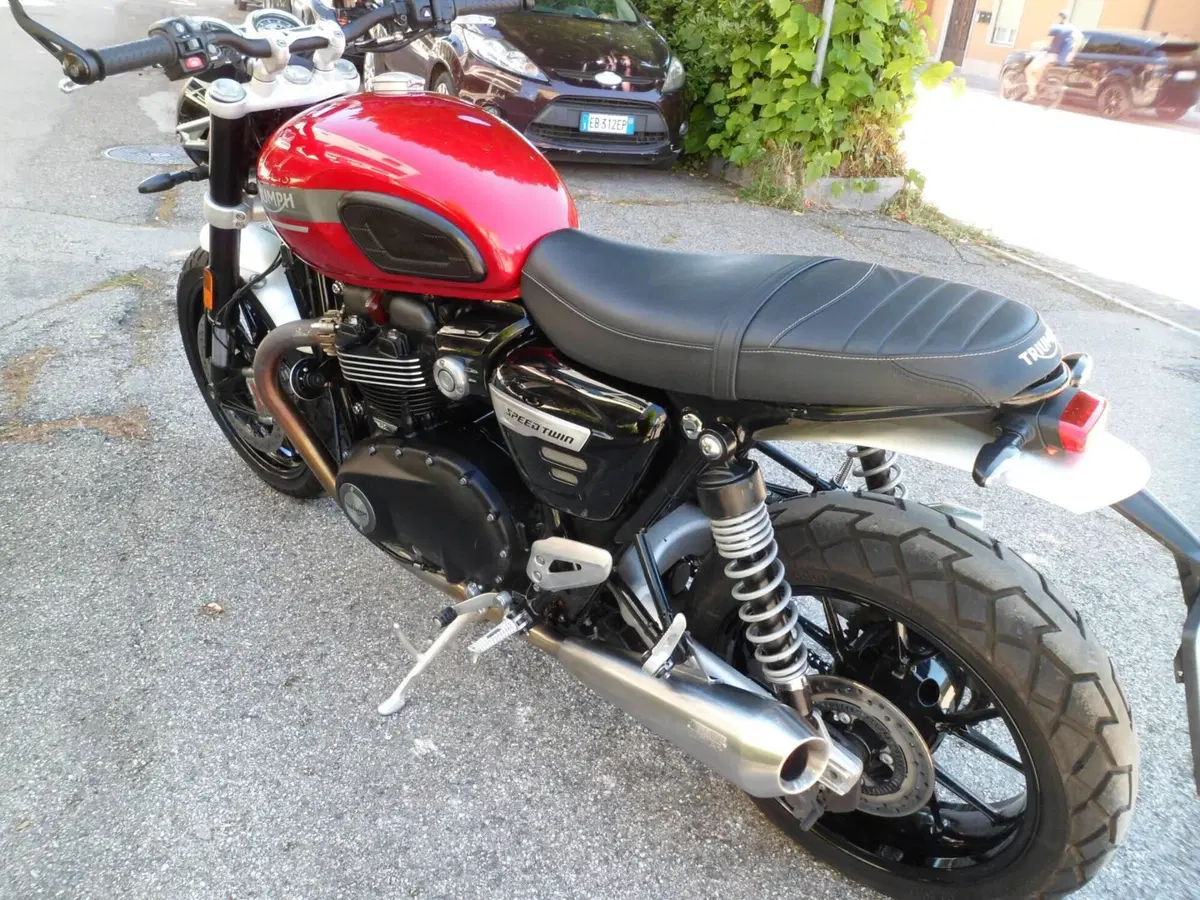 Triumph Speed Twin 1200 (2021 - 24) (5)