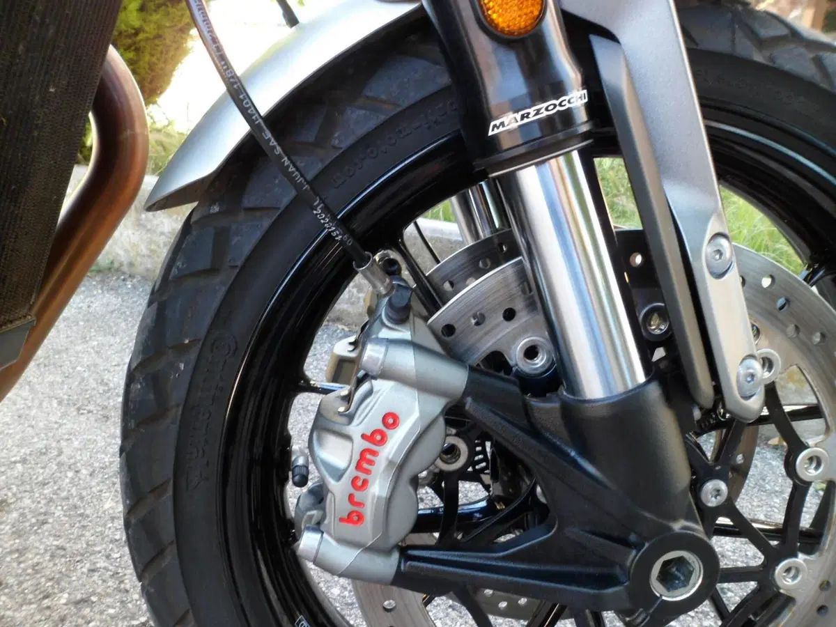 Triumph Speed Twin 1200 (2021 - 24) (11)