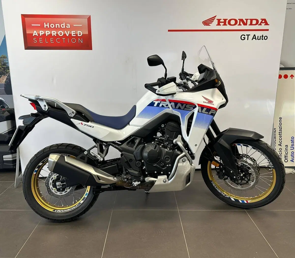 Honda Transalp XL750 (2025) (2)
