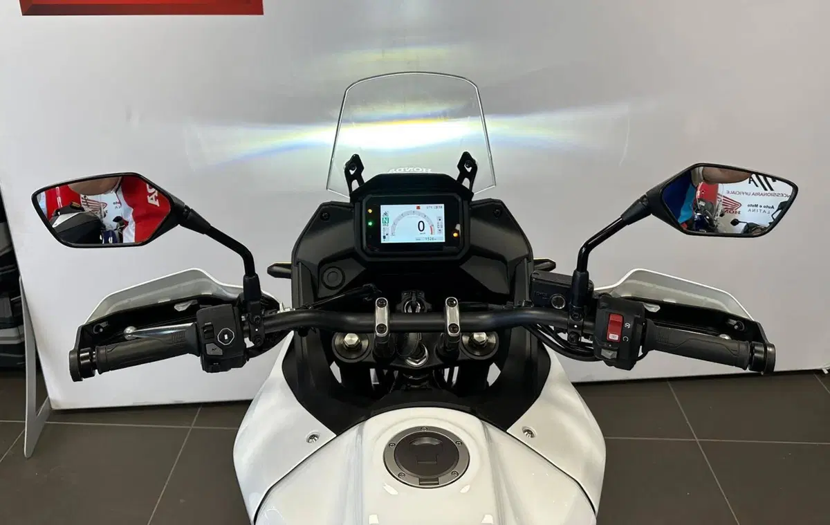 Honda Transalp XL750 (2025) (5)