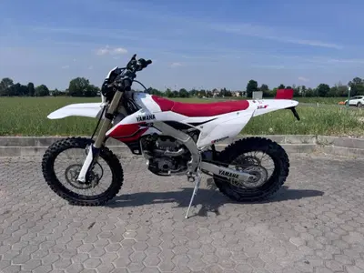 Yamaha YZ 250 F 70th Anniversary Edition (2026) usata