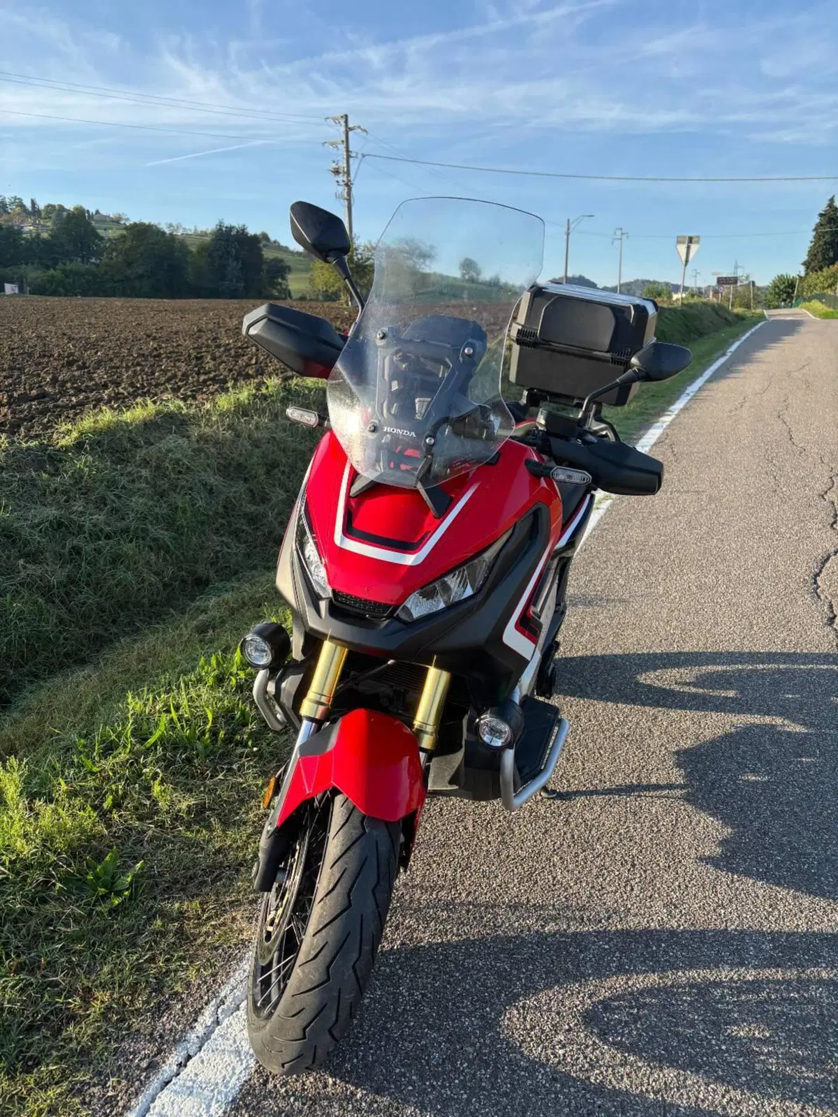 Honda X-ADV 750 (2017) (3)