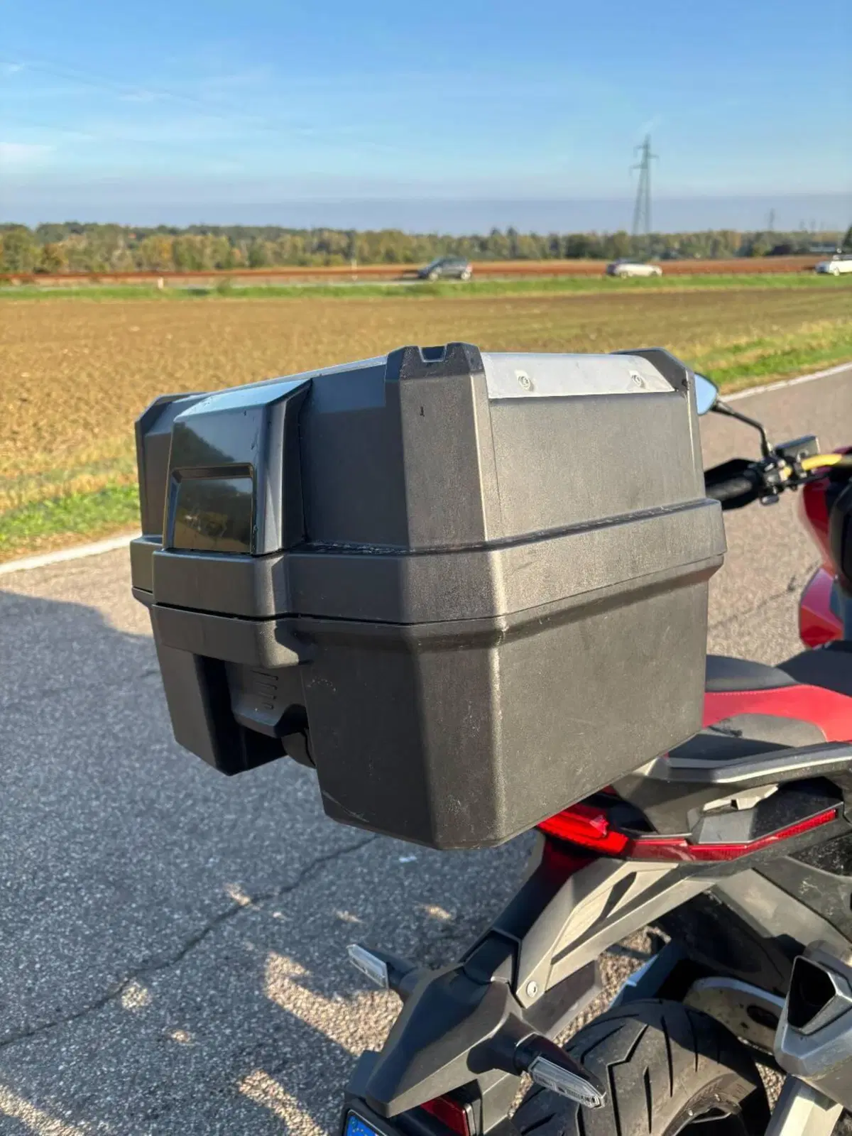 Honda X-ADV 750 (2017) (7)