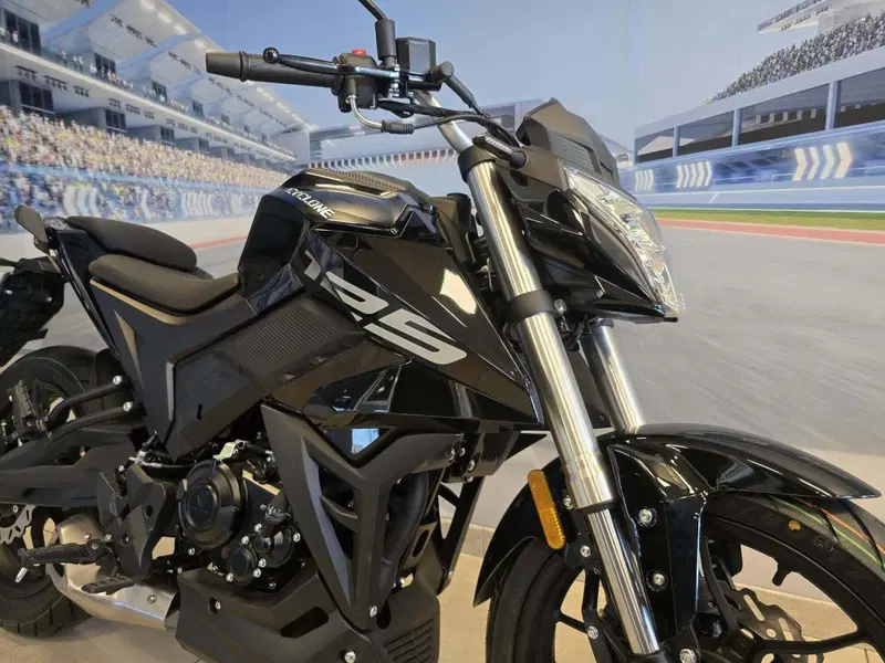 Cyclone Battlo 5S (2025 - 26) (17)