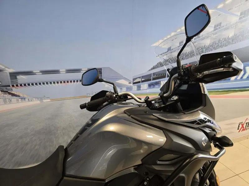 Suzuki V-Strom 650 (2021 - 25) (16)