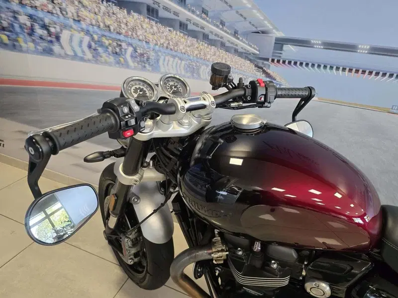 Triumph Speed Twin 1200 (2021 - 24) (10)