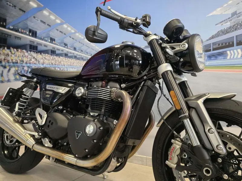 Triumph Speed Twin 1200 (2021 - 24) (14)