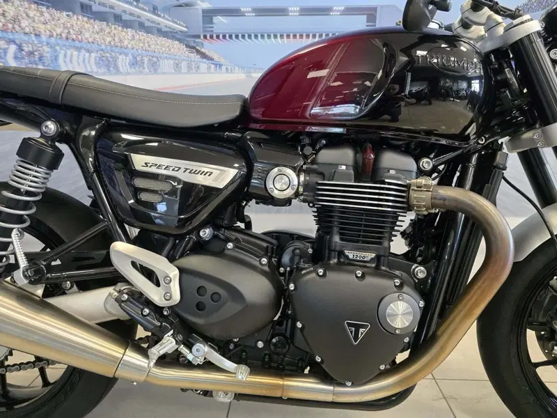 Triumph Speed Twin 1200 (2021 - 24) (16)