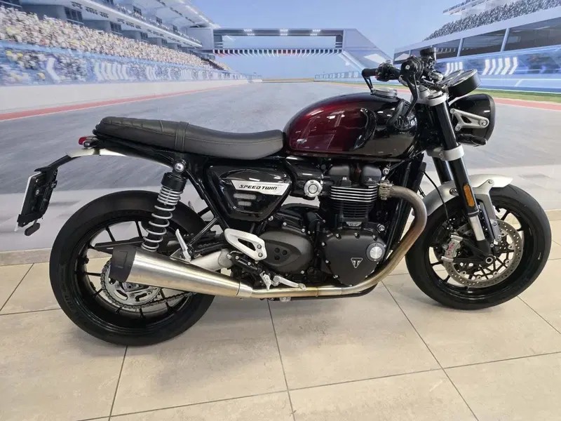 Triumph Speed Twin 1200 (2021 - 24) (17)