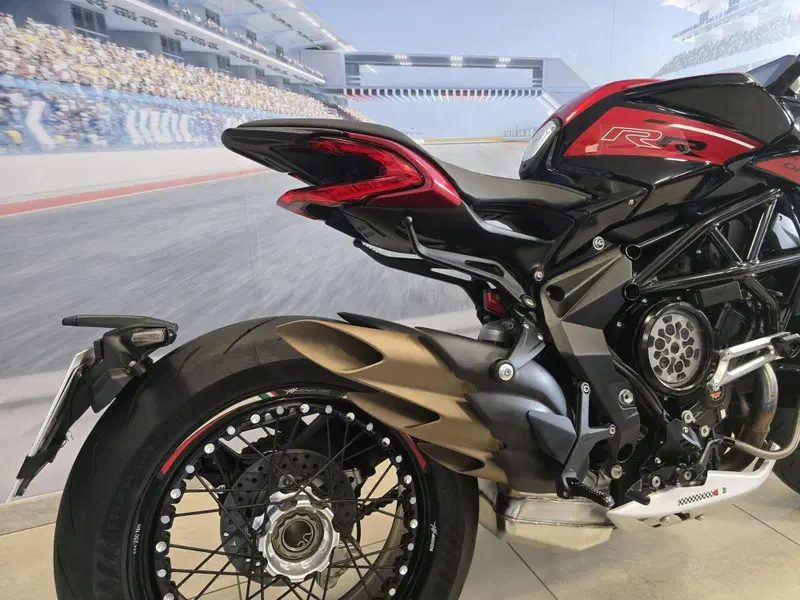 MV Agusta Dragster 800 RR SCS (2021 - 25) (20)