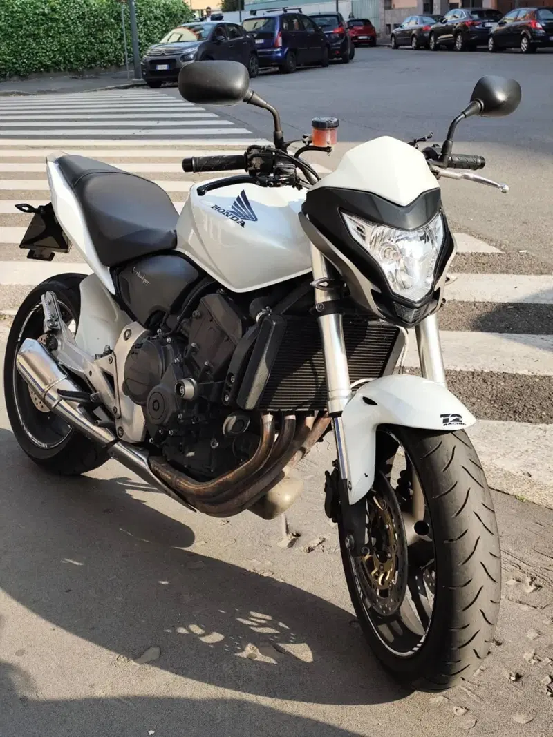 Honda Hornet 600 (2011 - 13) (4)