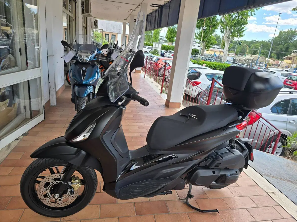 Piaggio Beverly 400 ABS-ASR (2021 - 24) (6)