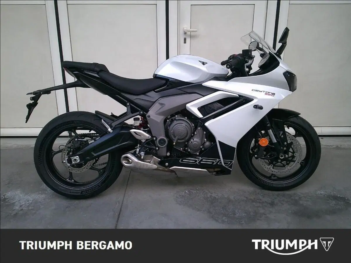 Triumph Daytona 660 (2024 - 26)