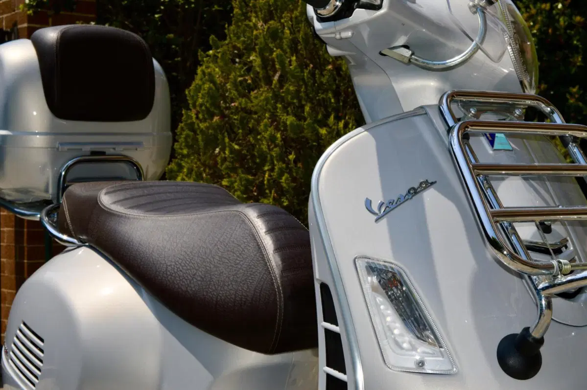 Vespa GTS 300 Touring ABS (2017 - 19) (7)