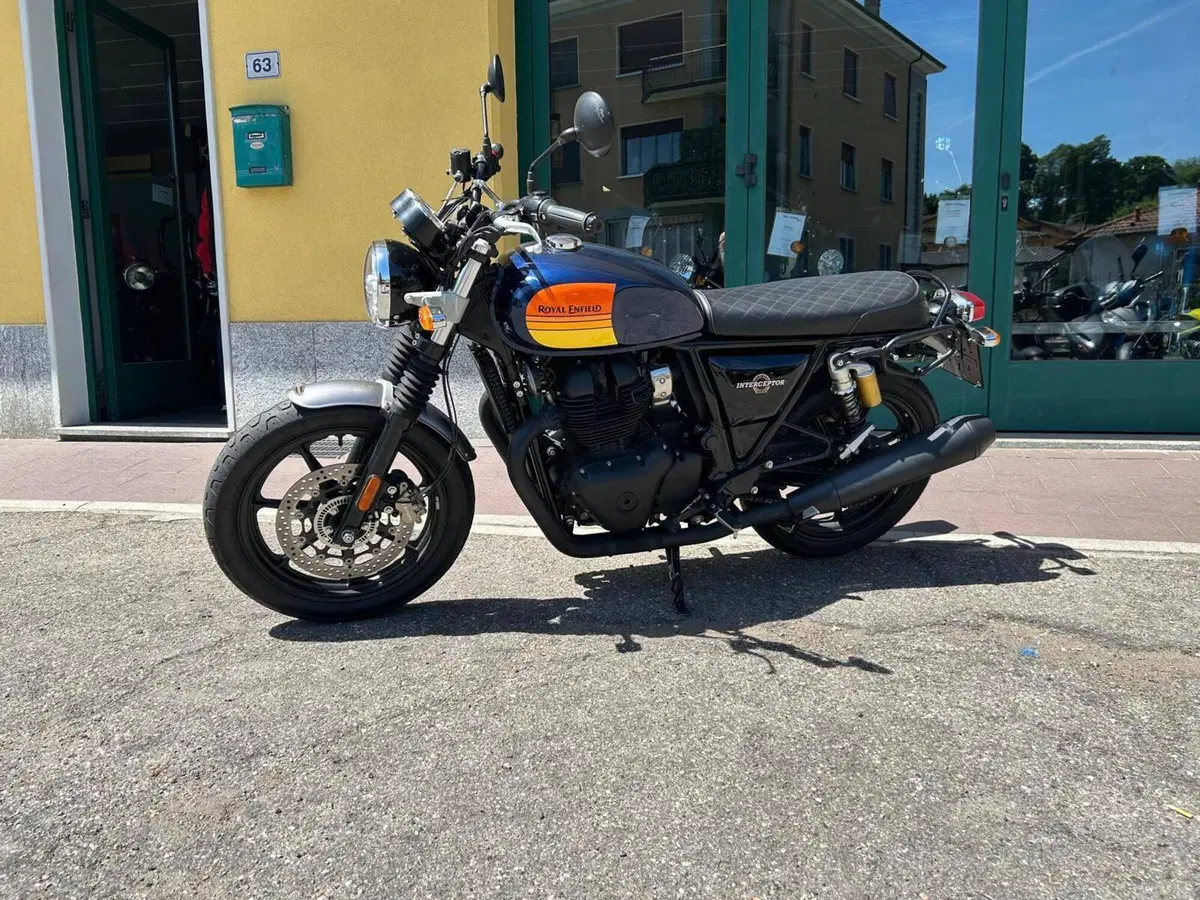 Royal Enfield Interceptor 650 (2021 - 26)